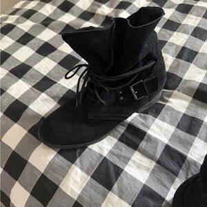 Stylish Black Women's Boots